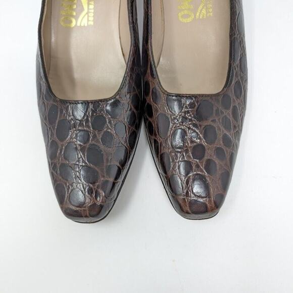 Salvatore Ferragamo Heels Brown Croc Embossed Leather 7.5 AAAA Low Block Heel - Picture 3 of 12